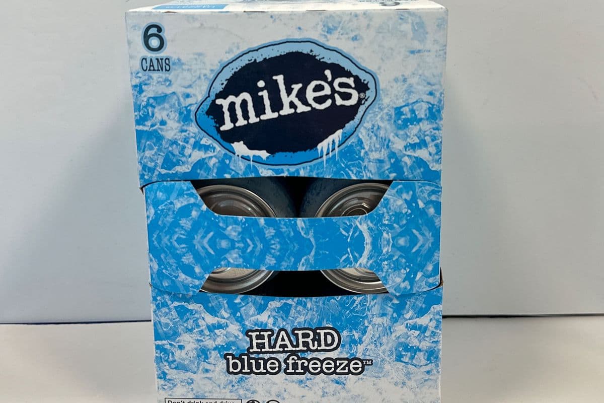 MIKE'S HARD BLUE FREEZE 6 CANS (6 x 6z355 mL)