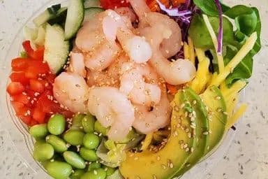 Poké bol aux crevettes cuites