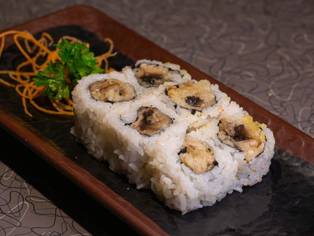 Mushroom Tempura Roll(6pcs)