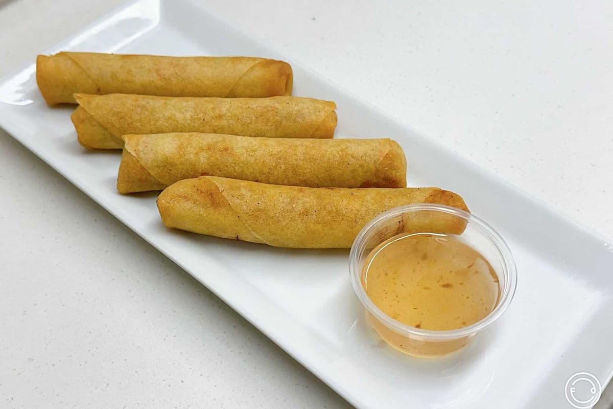 2. Vegetarian Spring Roll (4 Rolls)