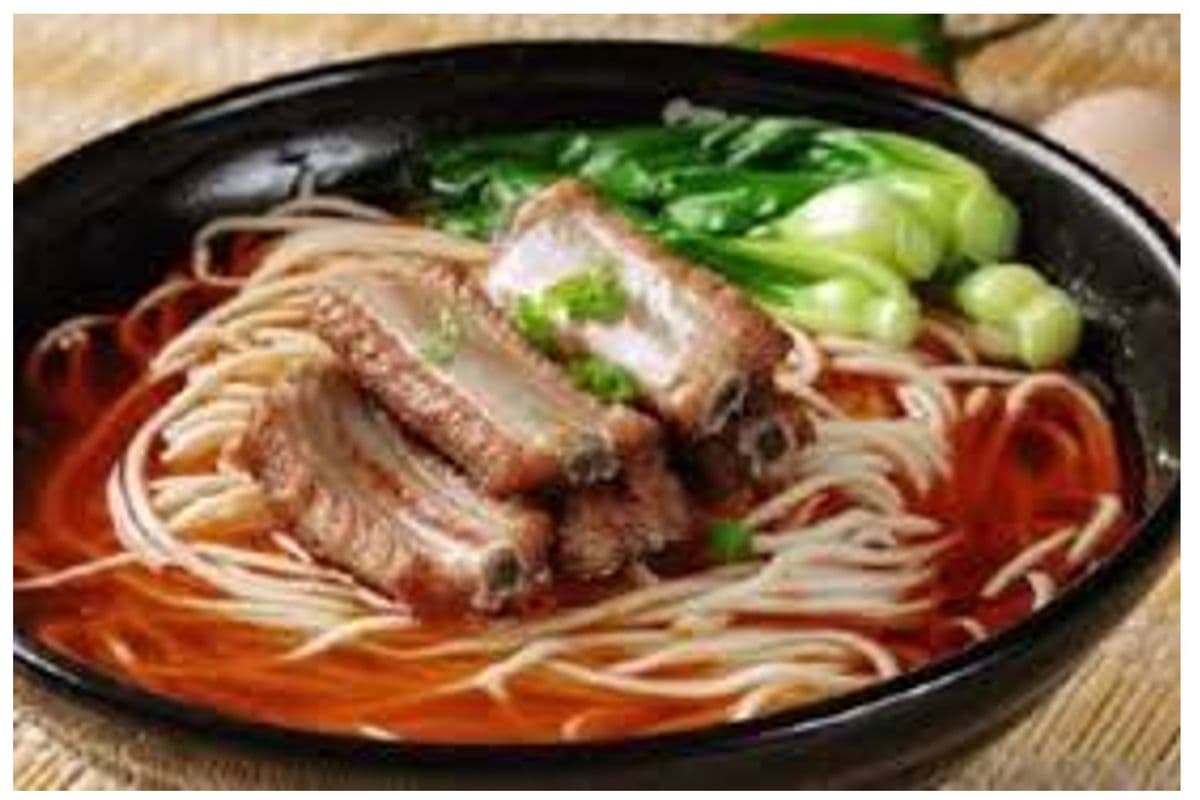 Stewed Spare Ribs Rice Noodle
