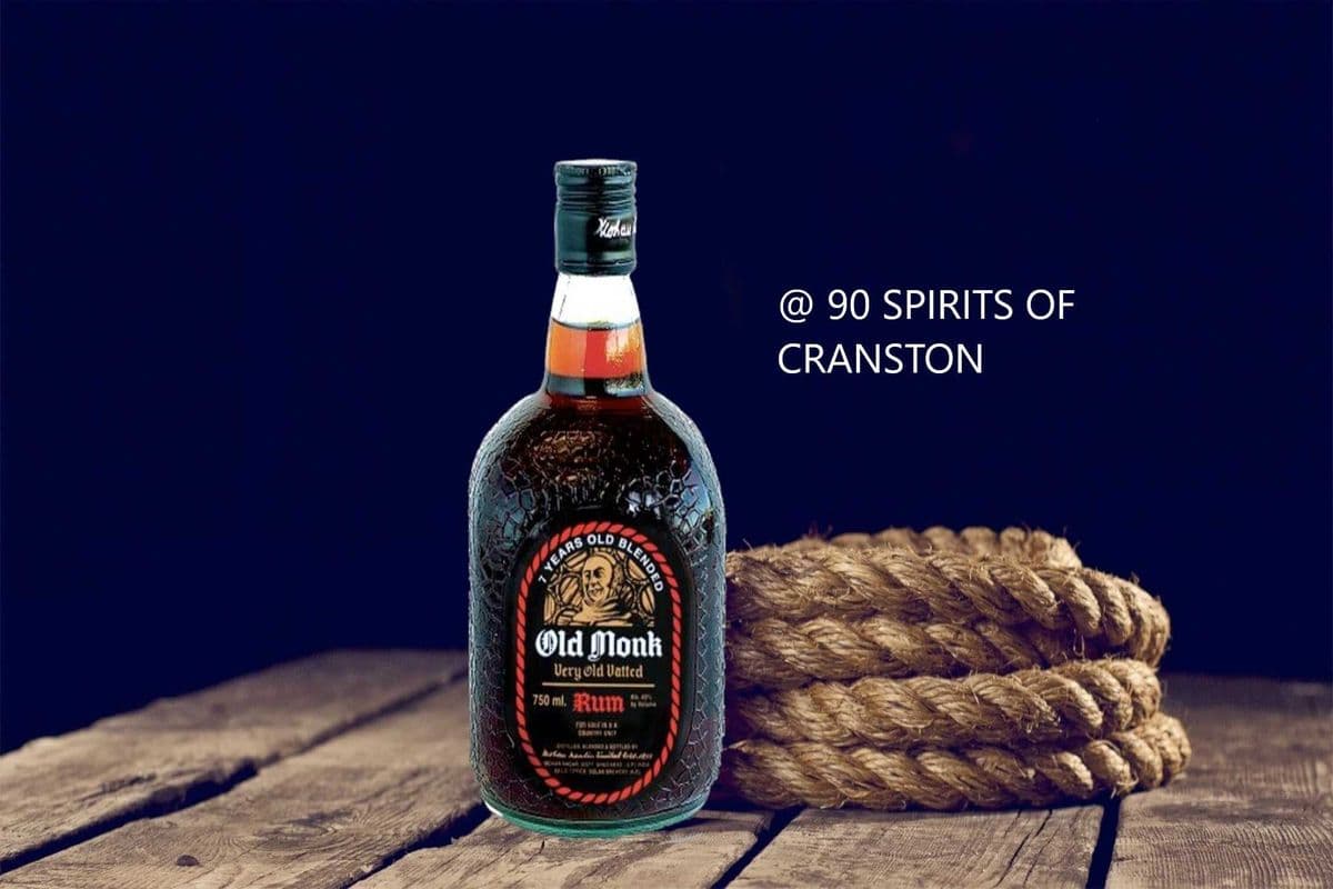 OLD MONK 7 YEARS 750ML (1 x 750ML)