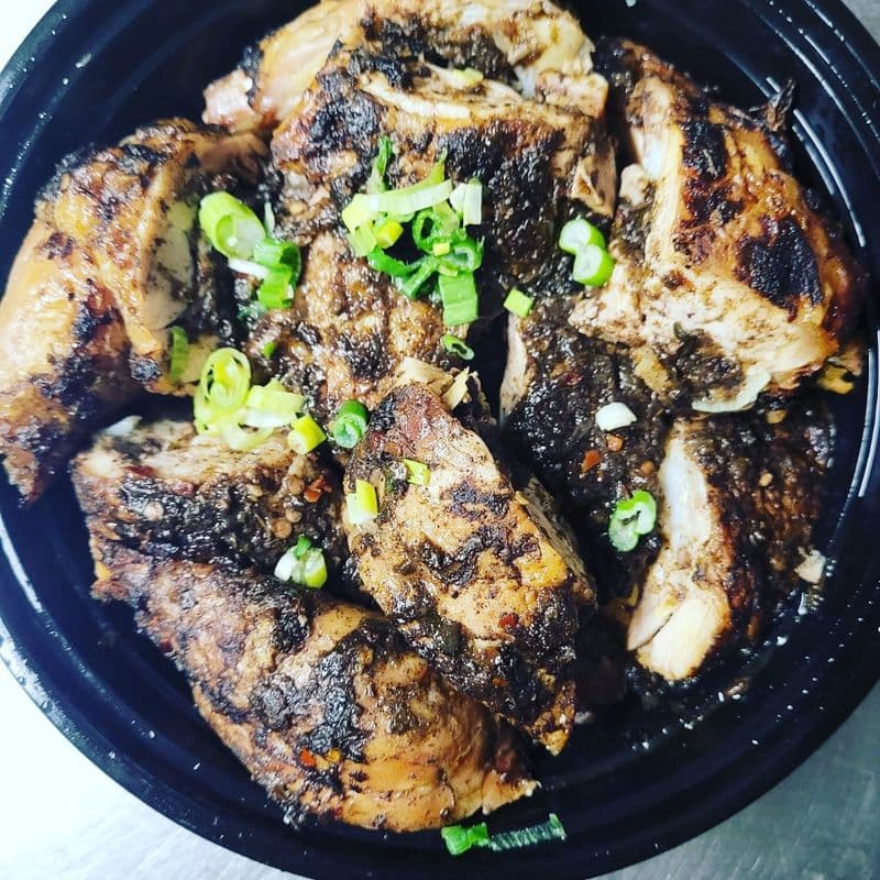 Jerk Chicken (10 - 11 pcs)