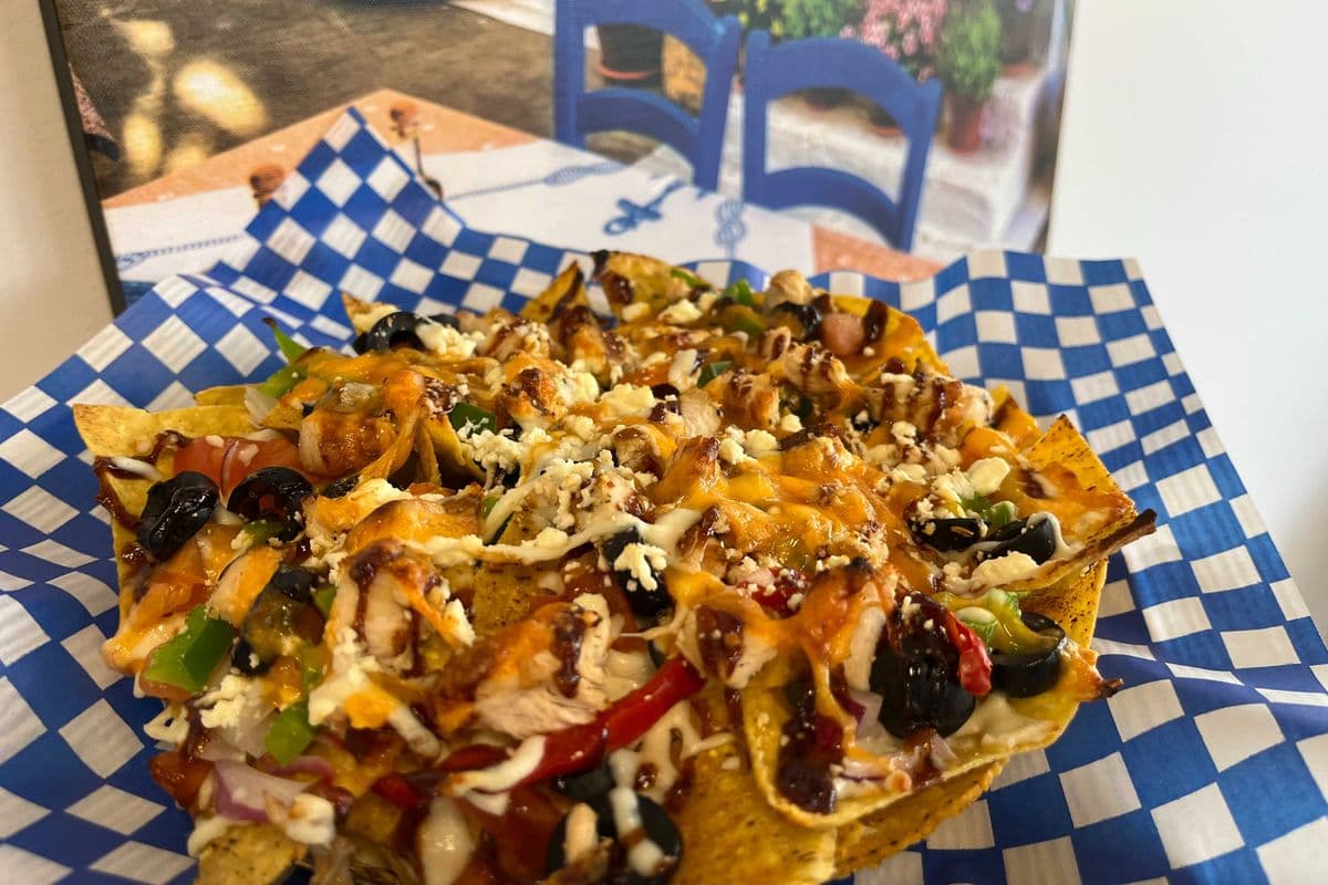 U-BAKE BBQ Chicken Nachos 12"