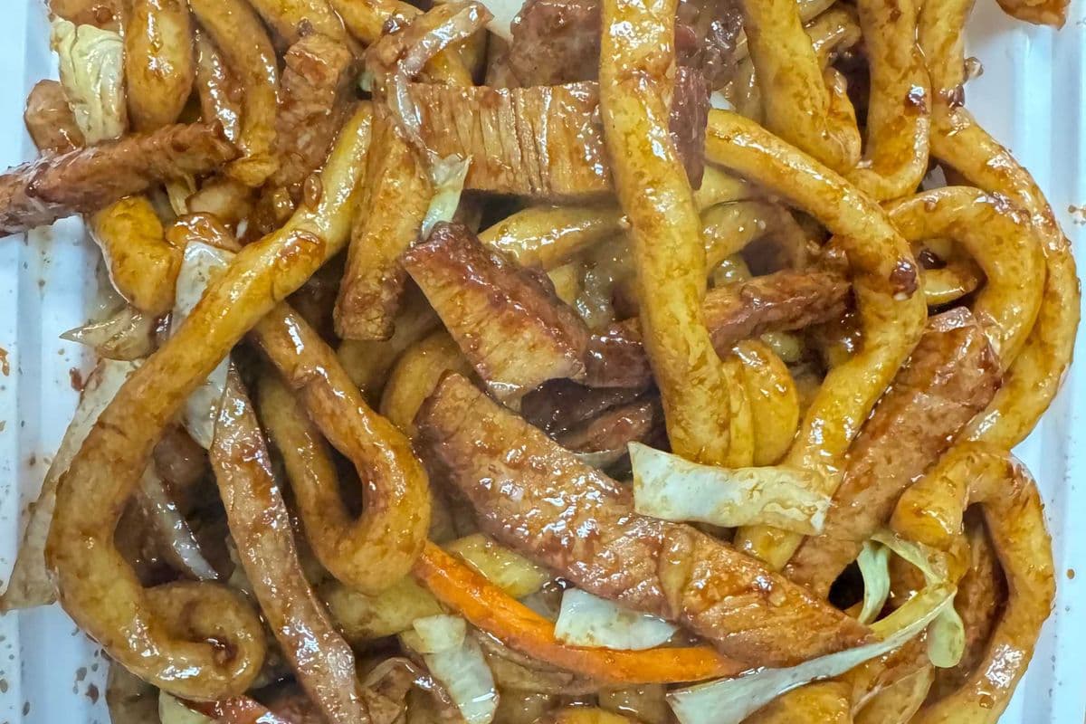 Shanghai Noodle with Pork 猪肉上海粗炒