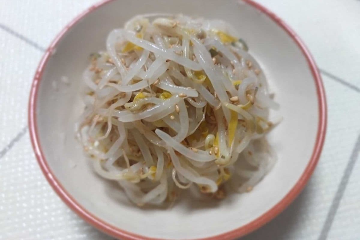 S1. Bean Sprout Salad