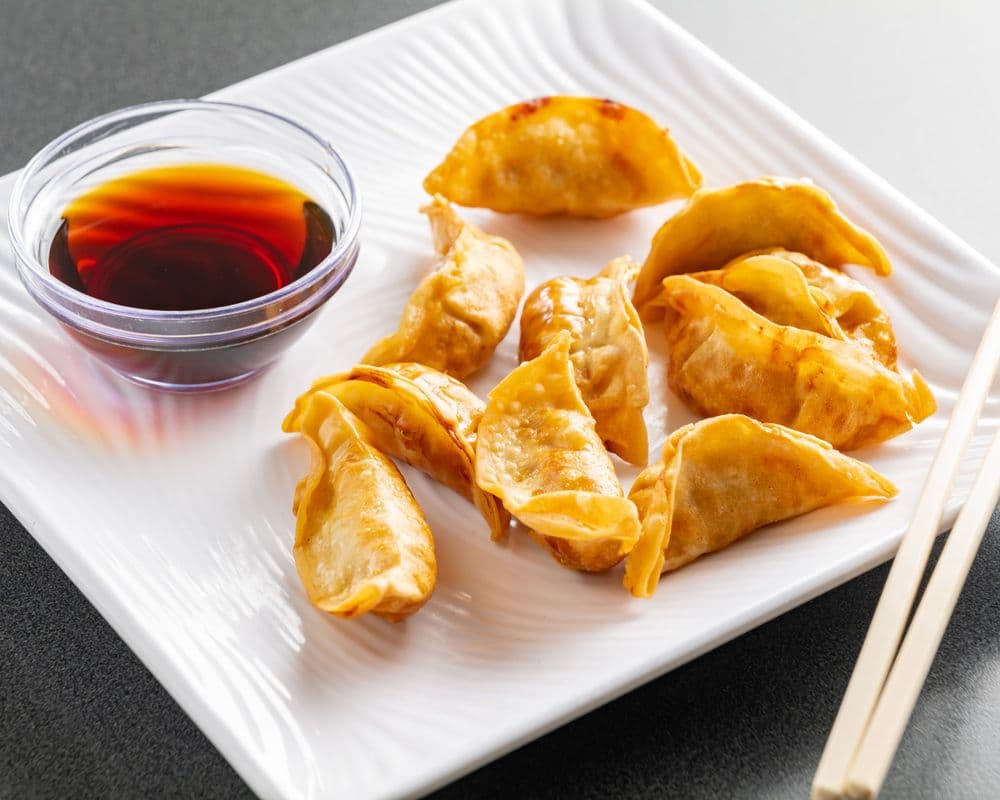 103. Deep-Fried Chicken Dumpling (6 pcs)