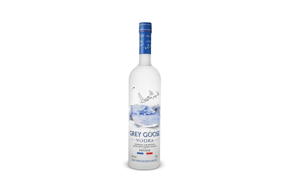 Grey Goose (750 ml Bottle) (1 x 750ml)