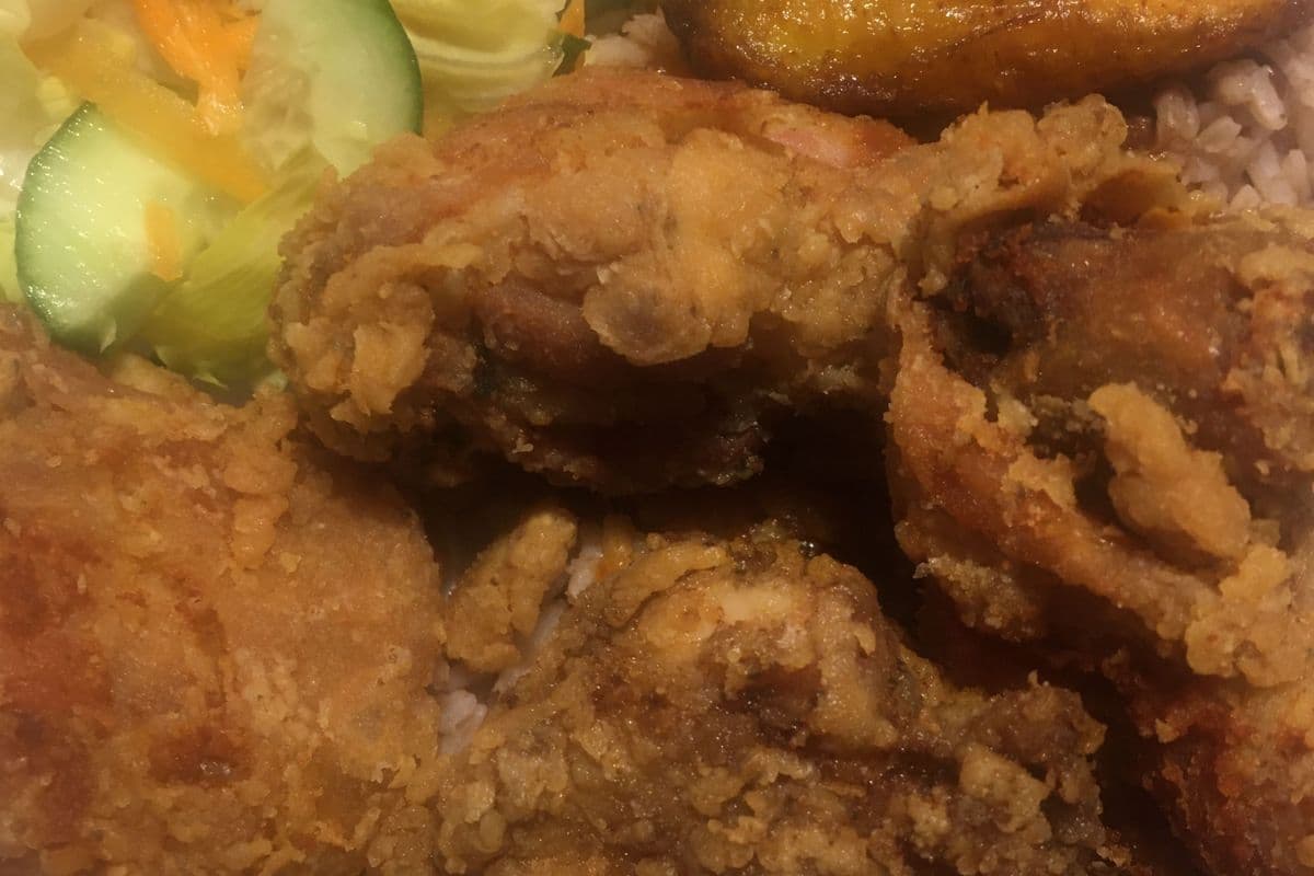 Repas de poulet frit / Fried Chicken Meal