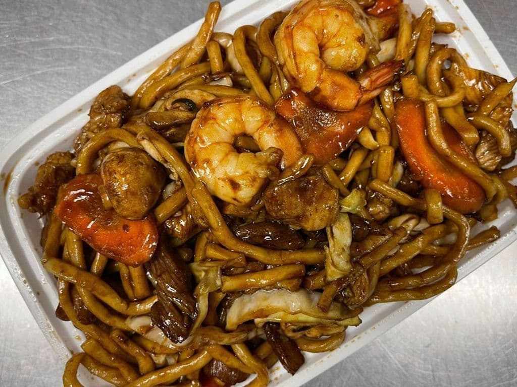 80d. Lucky Shanghai Noodle
