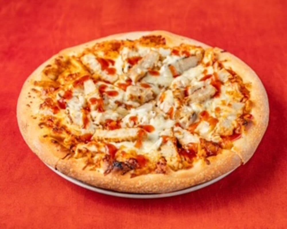 Pizza poulet BBQ et oignons / BBQ Chicken and Onion Pizza