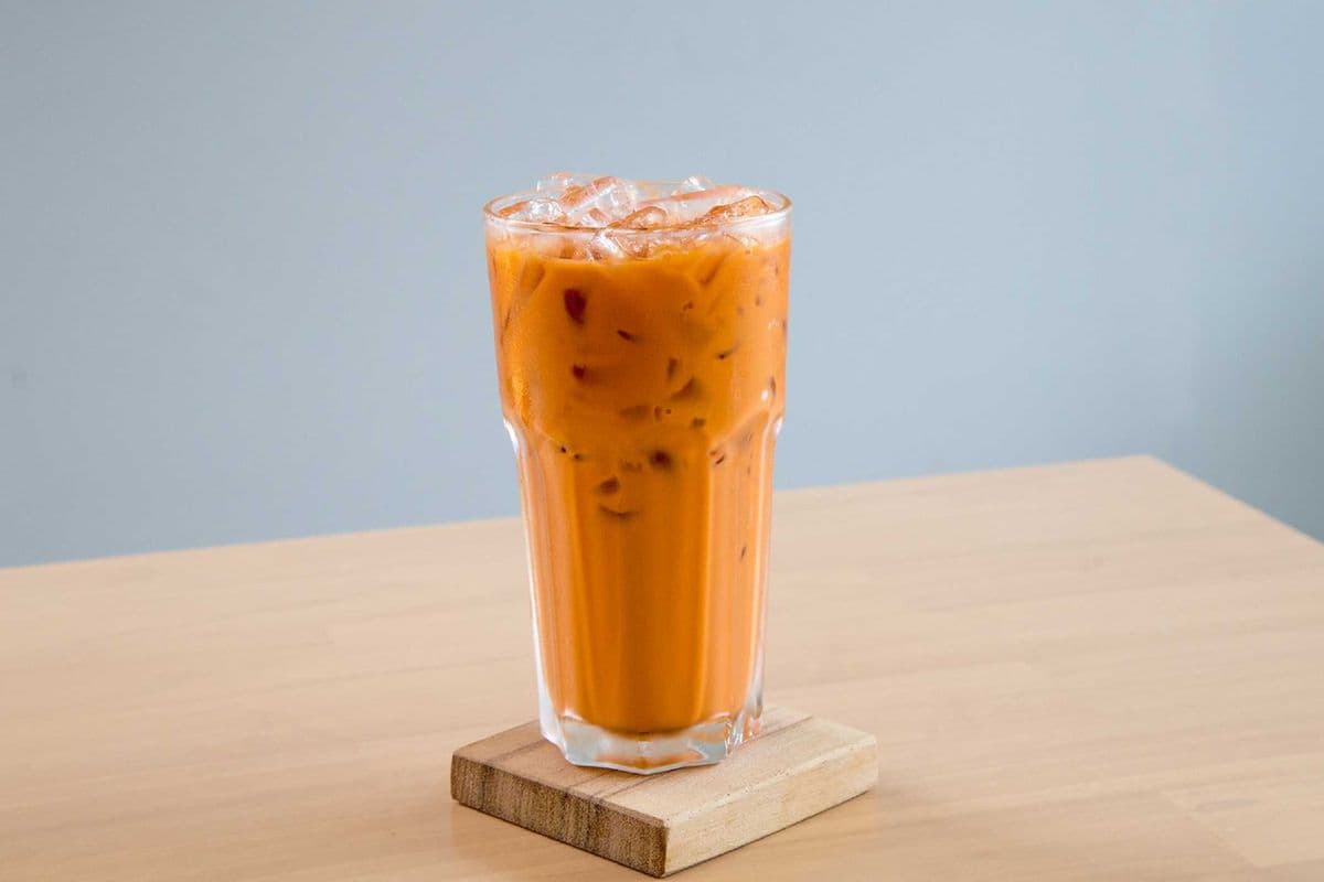 Iced Thai Milk Tea (20 oz)