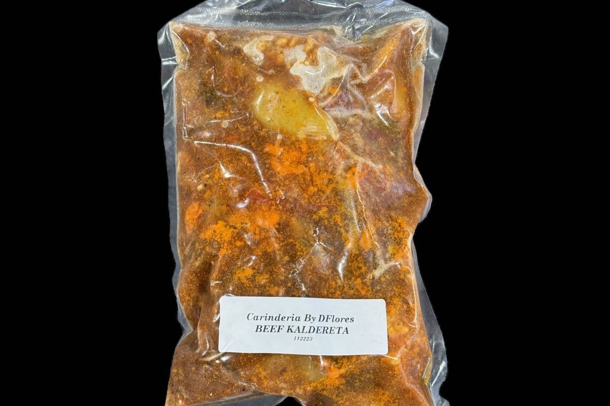F17. Beef Kaldereta (24 oz)