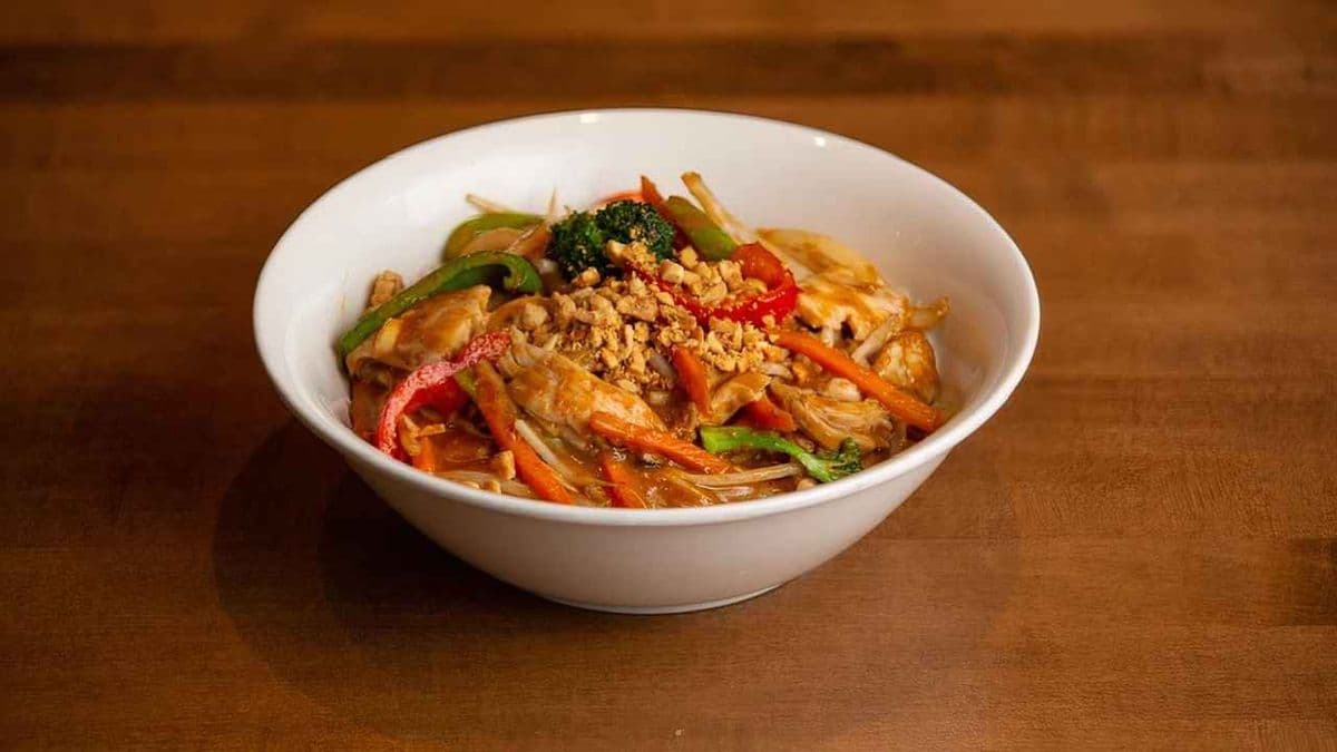50. STIR FRY SATAY CHICKEN