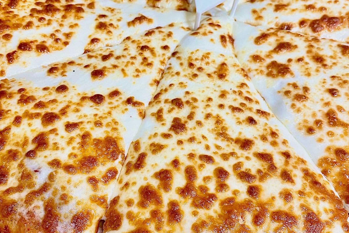 12" Medium Three Cheese Pizza