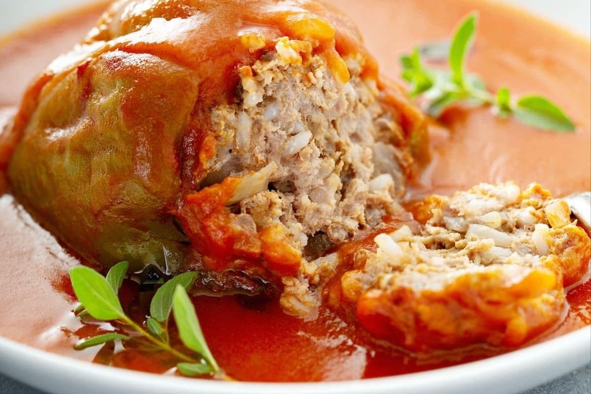Stuffed Pepper in Tomato Sauce