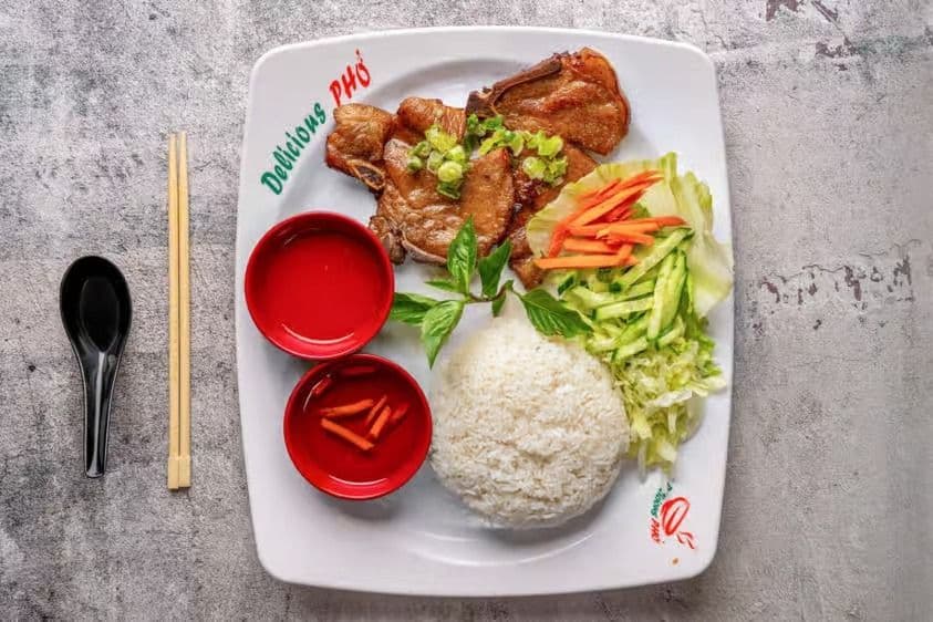 71. Grilled lemon grass pork chop