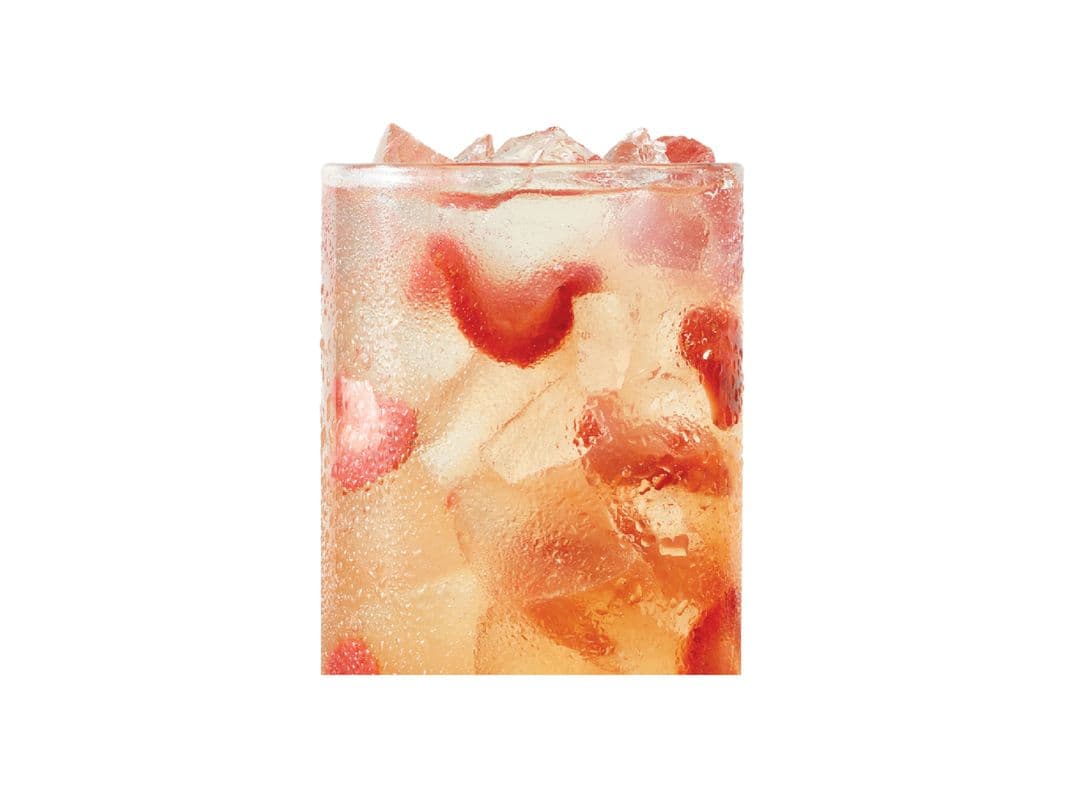 Tropical Strawberry Refresher (Cals: 400)