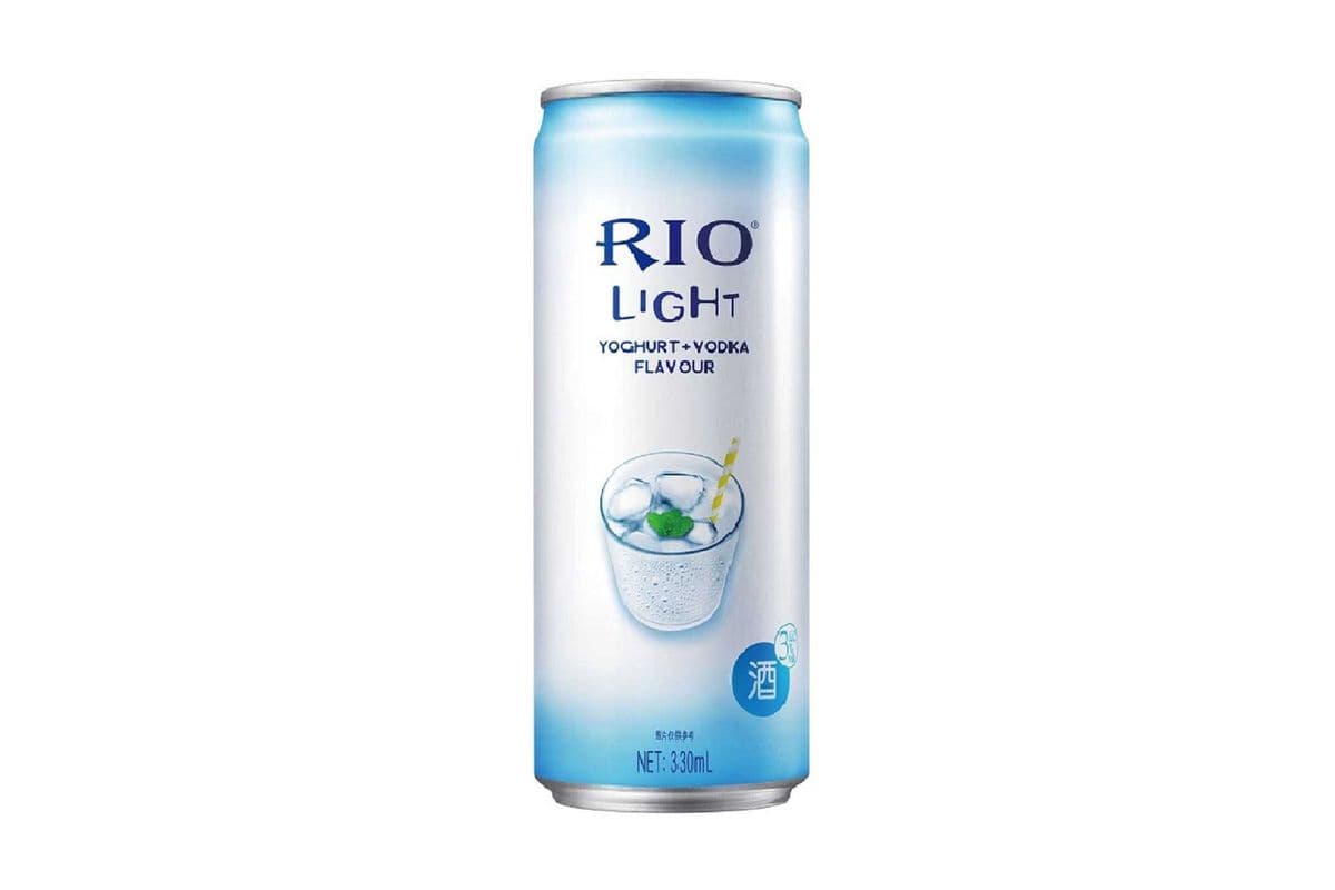 RIO Light Yogurt Vodka Cocktail (330 ml Can) (1 x 330 ml)