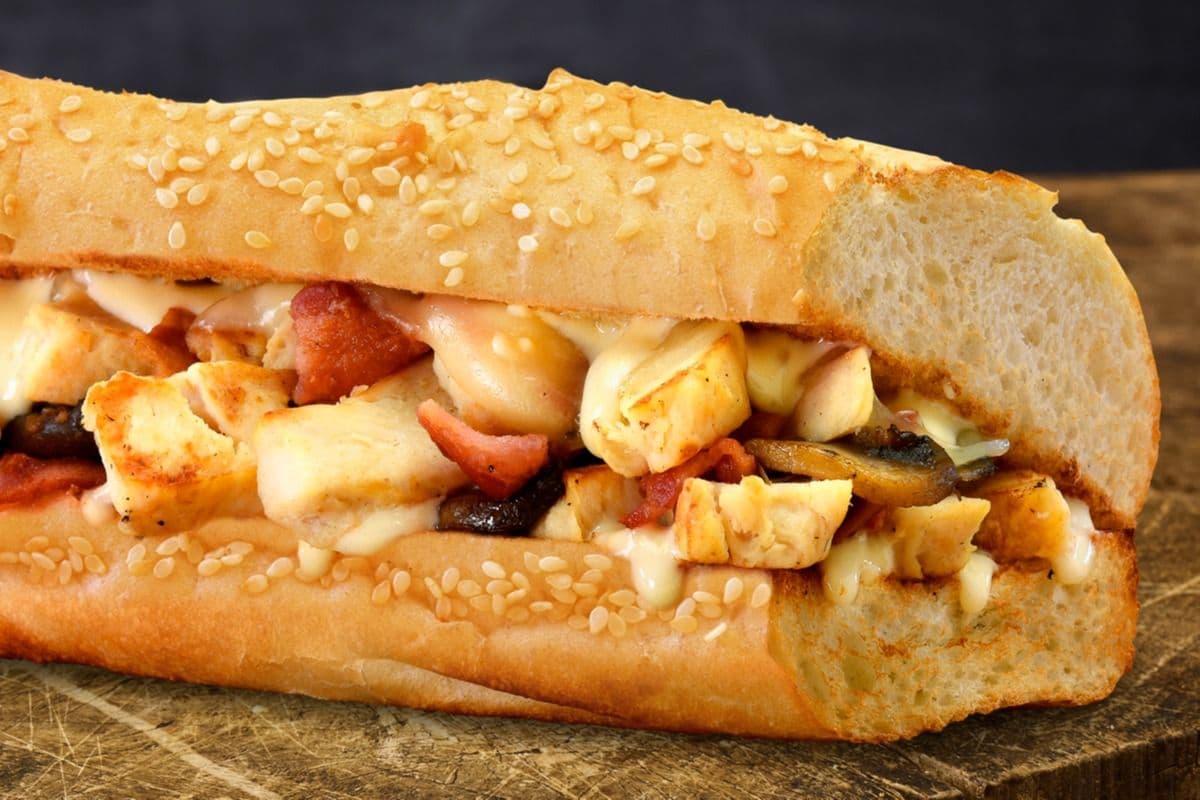 9" Regular Chicken Carbonara Sub
