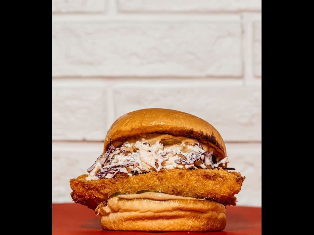 Trio Burger Poulet Cornichon Salade de Choux