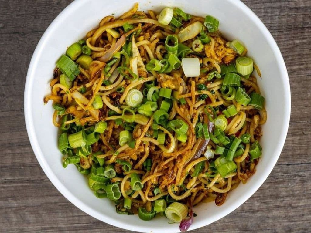 Egg Hakka Noodles