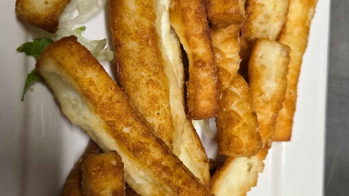 Halloumi Fries