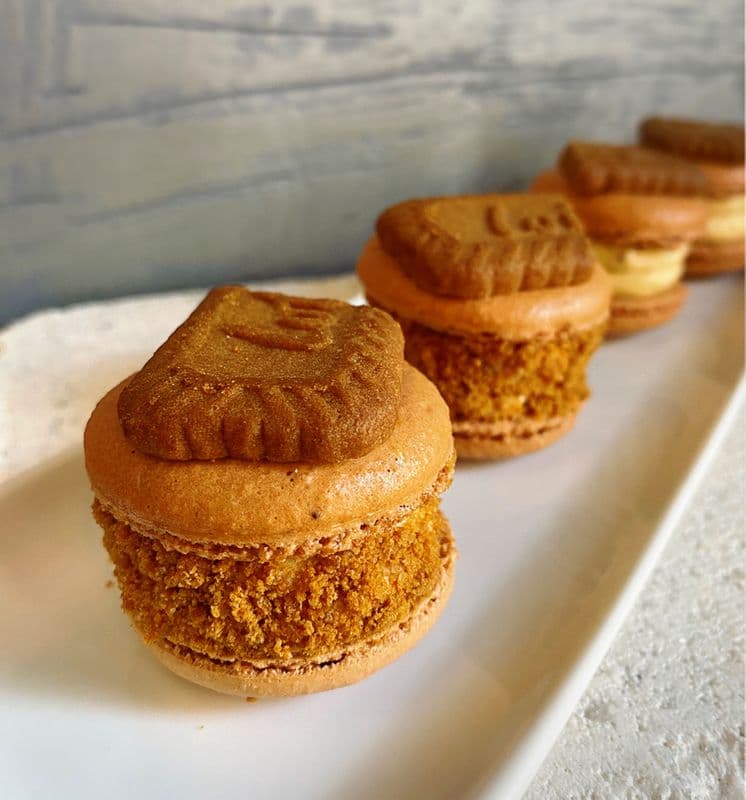 Lotus Macaron