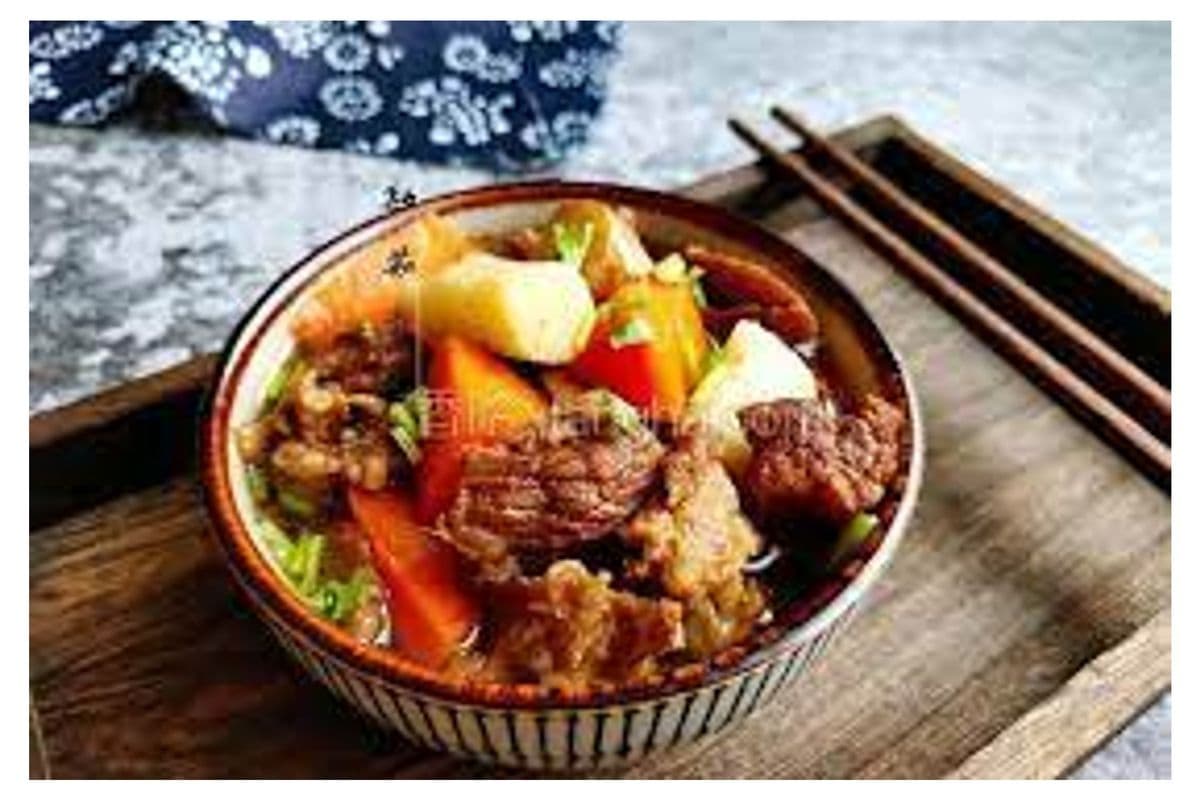 Braised Lamb Rice 红焖羊肉饭