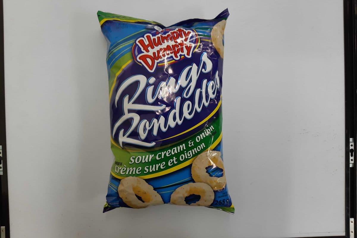 Humpty Dumpty Rings Sour Cream & Onion Corn Snacks (265 g)