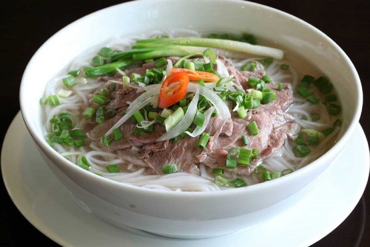 V10. Well-Done Beef Pho