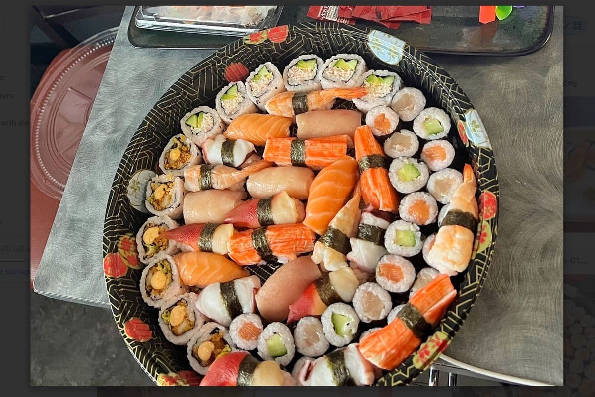 Nigiri and Maki Sushi Combo (50 pcs)