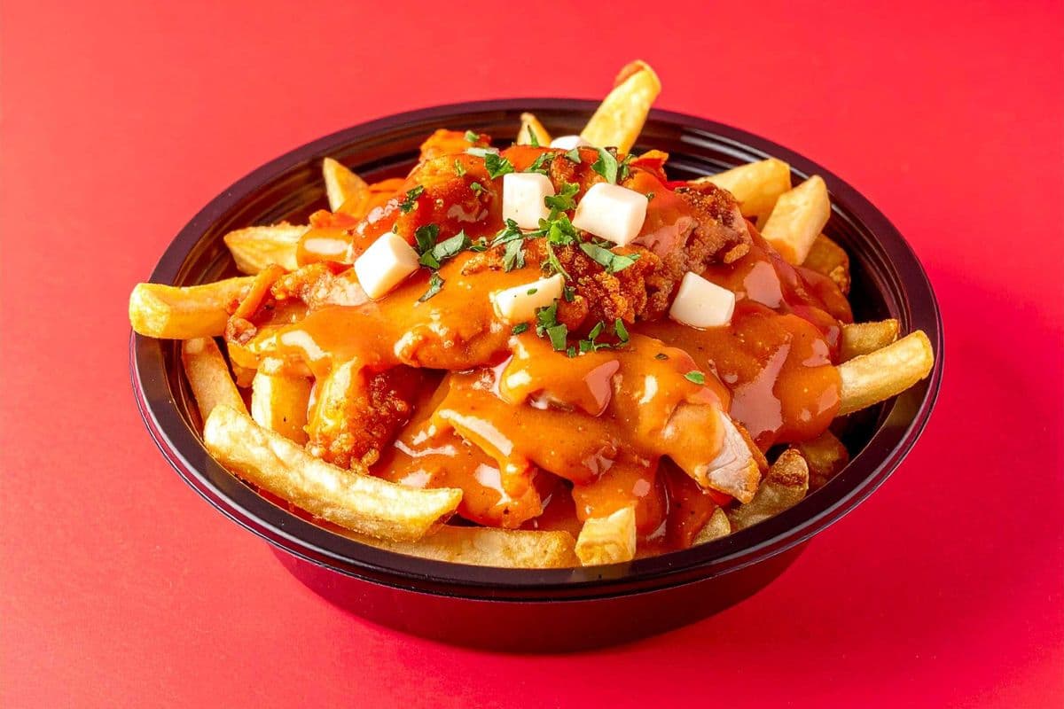 Butter Chicken Poutine