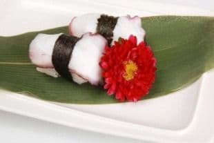 103. Octopus Sushi (2 pcs)