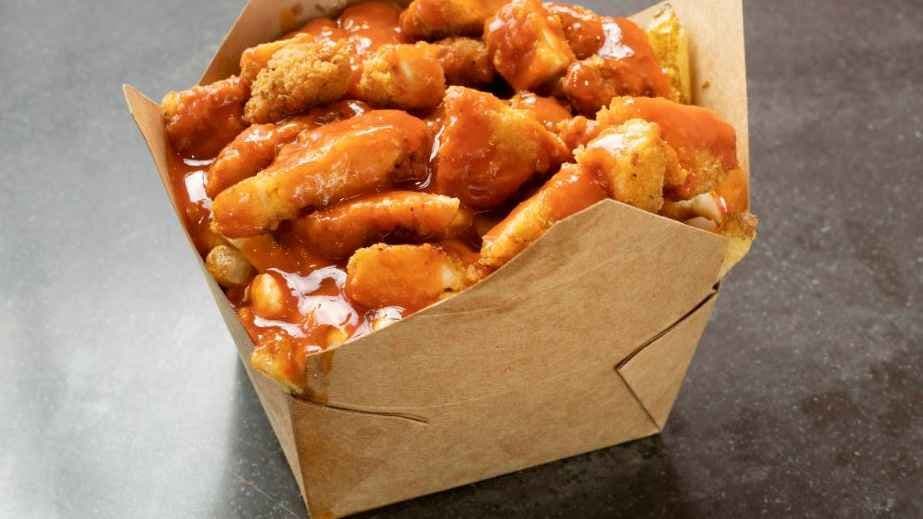 Buffalo Chicken Poutine