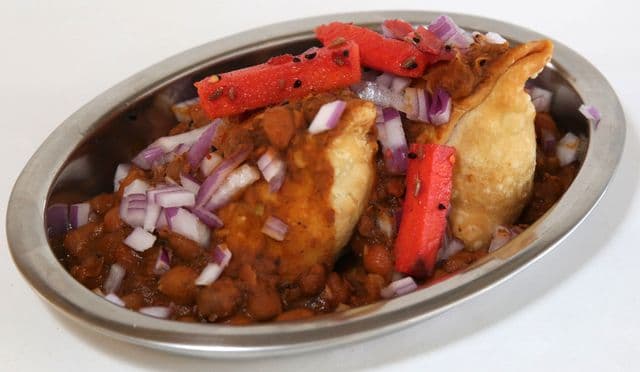 Samosa with Channa