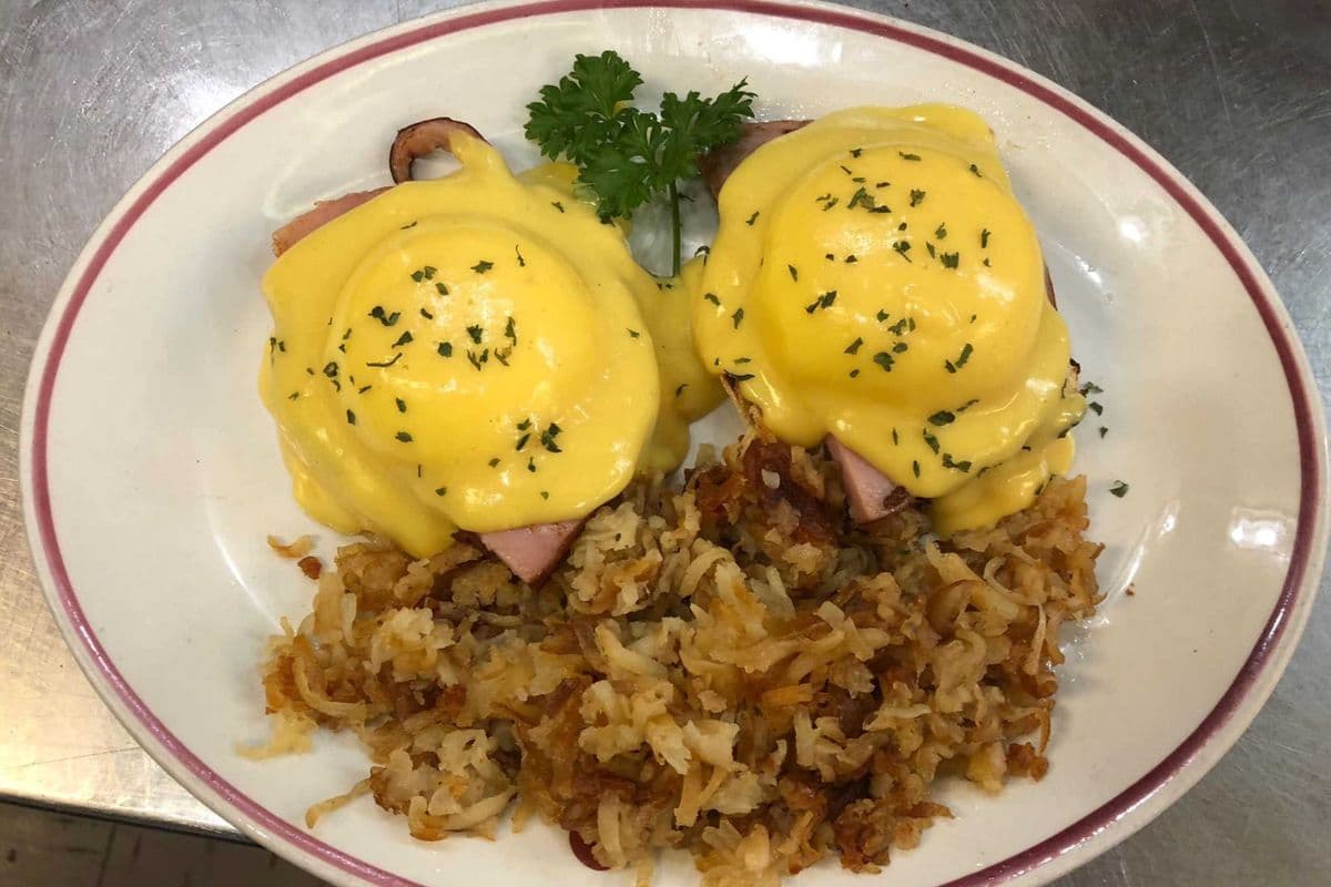 Eggs Benedict with Ham