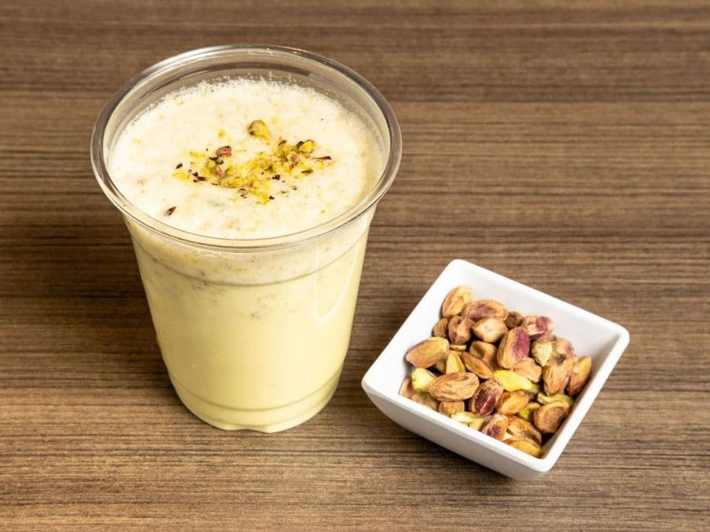Kesar Pistachio Milkshake