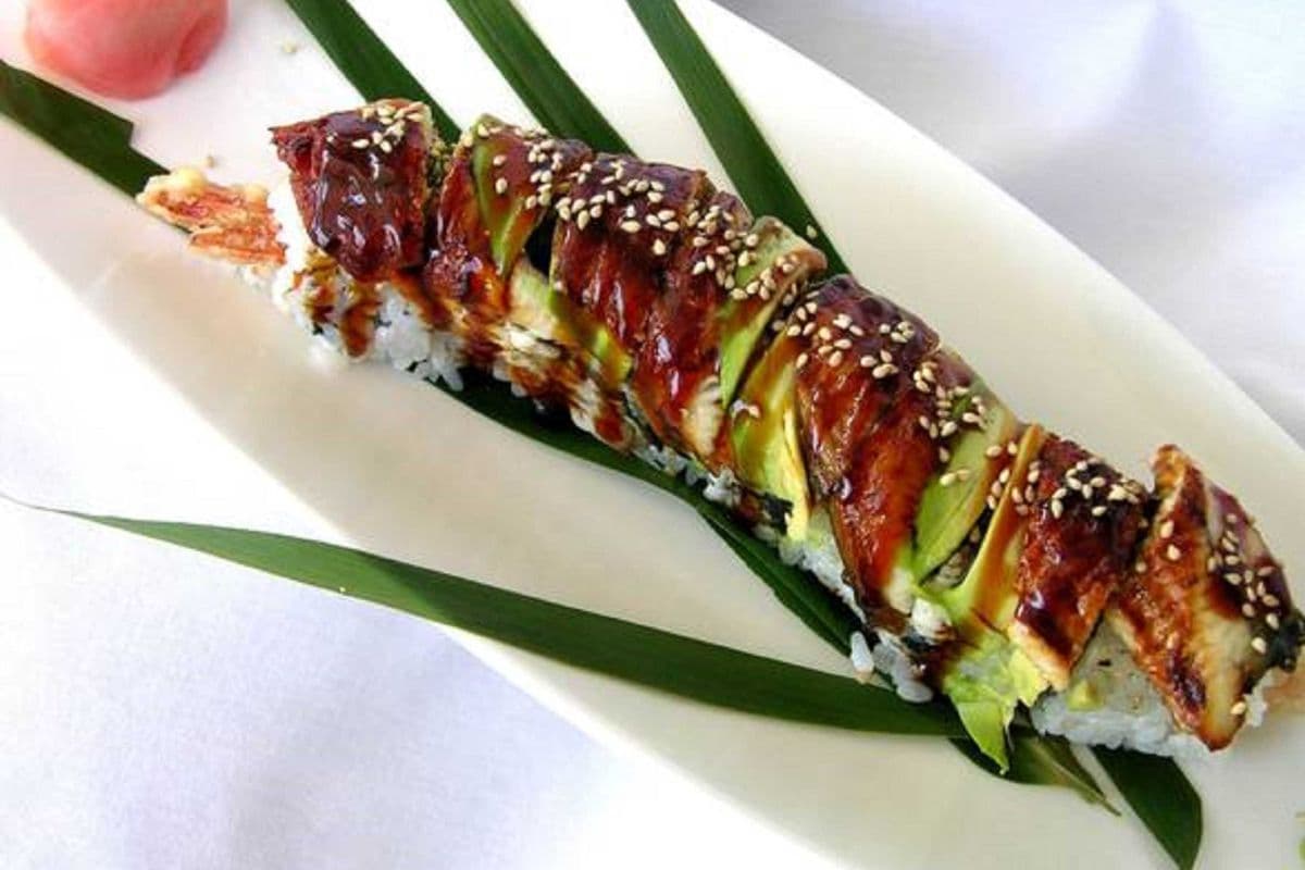 Black Dragon Roll (8 pcs)
