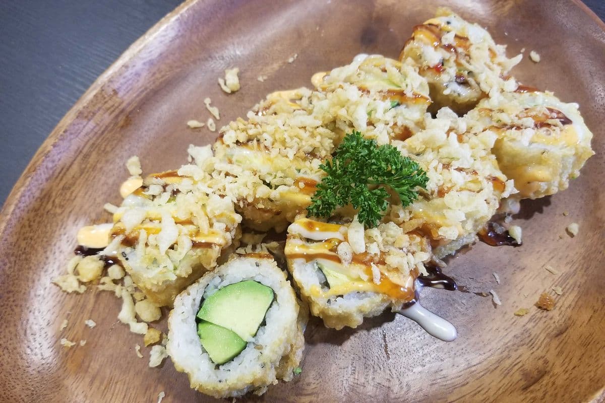 Crying Avo Roll (8pcs)