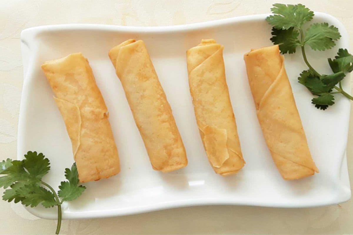 17. Deep-Fried Shrimp Roll