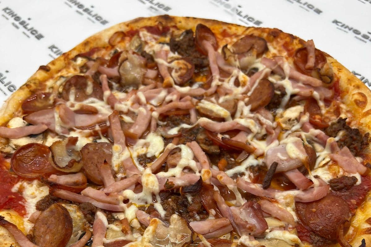 Medium Canadian Special Pizza