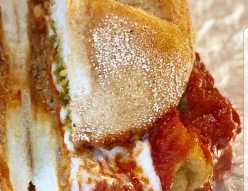 MINI CHICKEN SANDWICH
