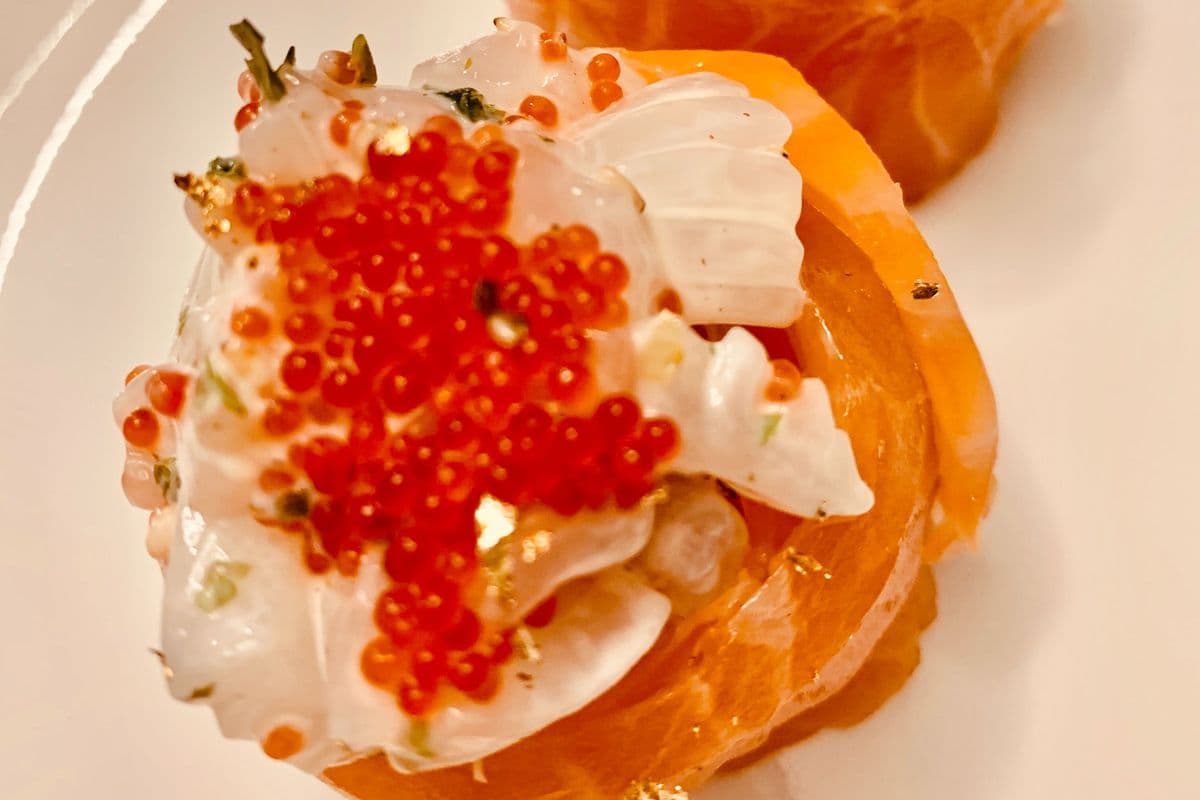 Sakura roll (4 pcs)