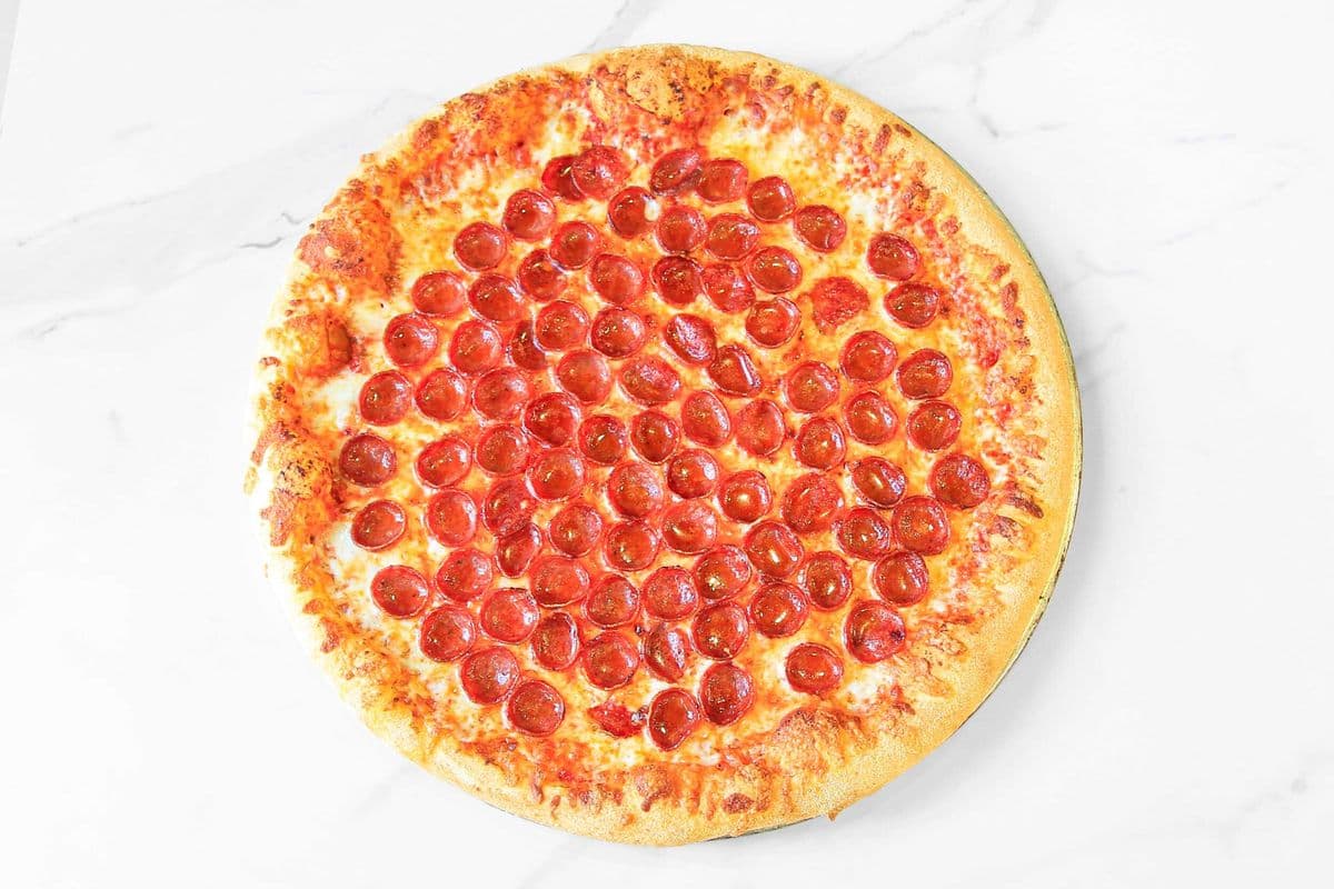 Large Cup and Char Pizza
