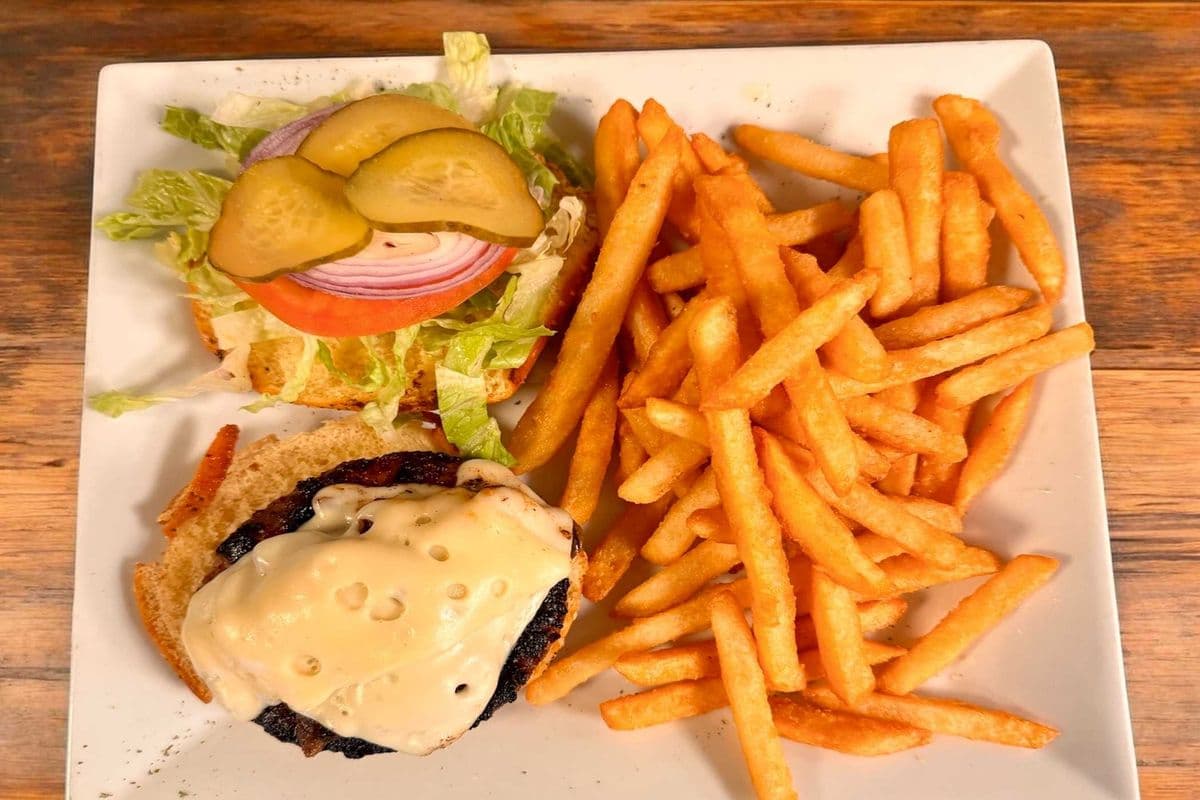 Beyond Vegetable Burger (8 oz)