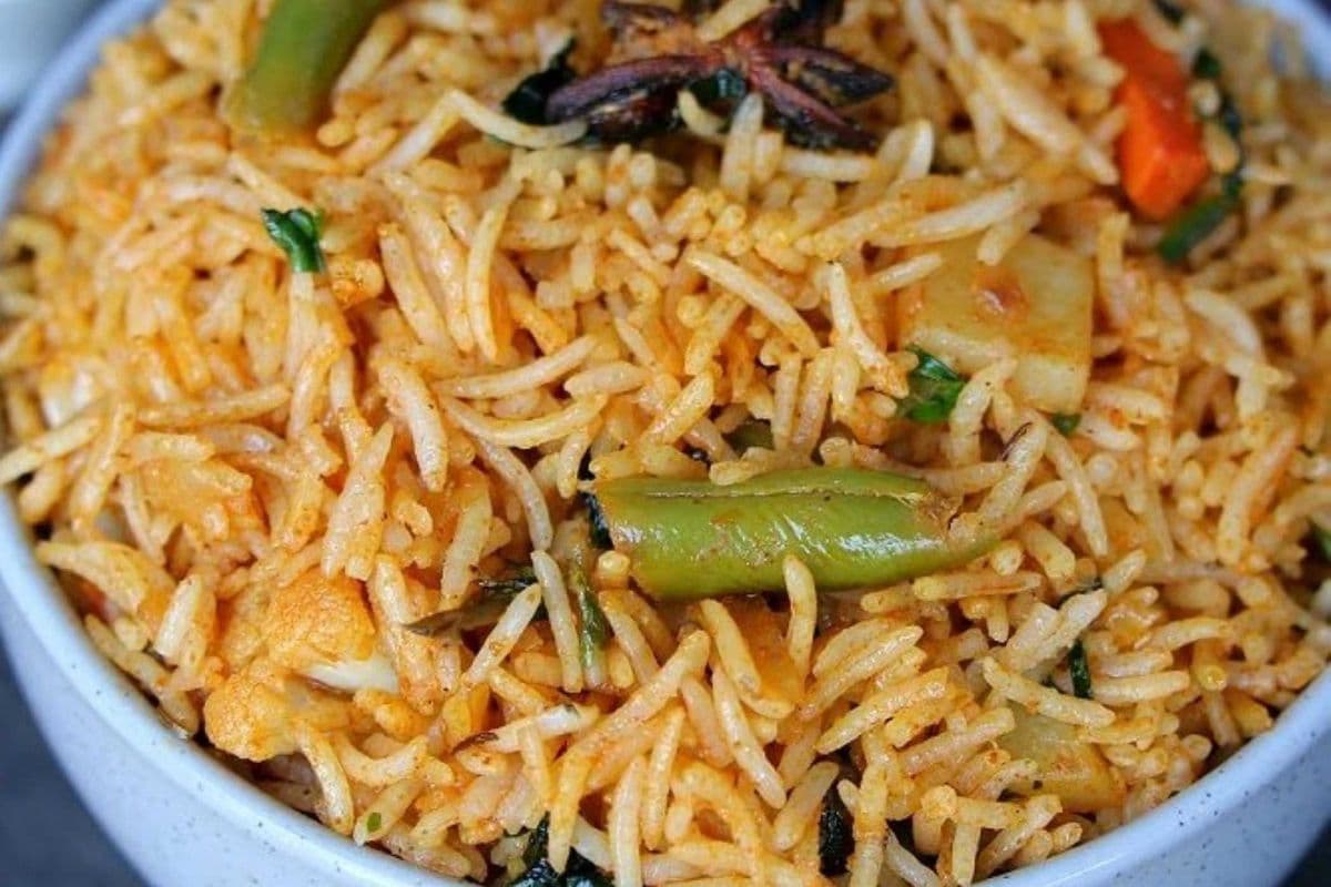 Veg Biryani w/Pop