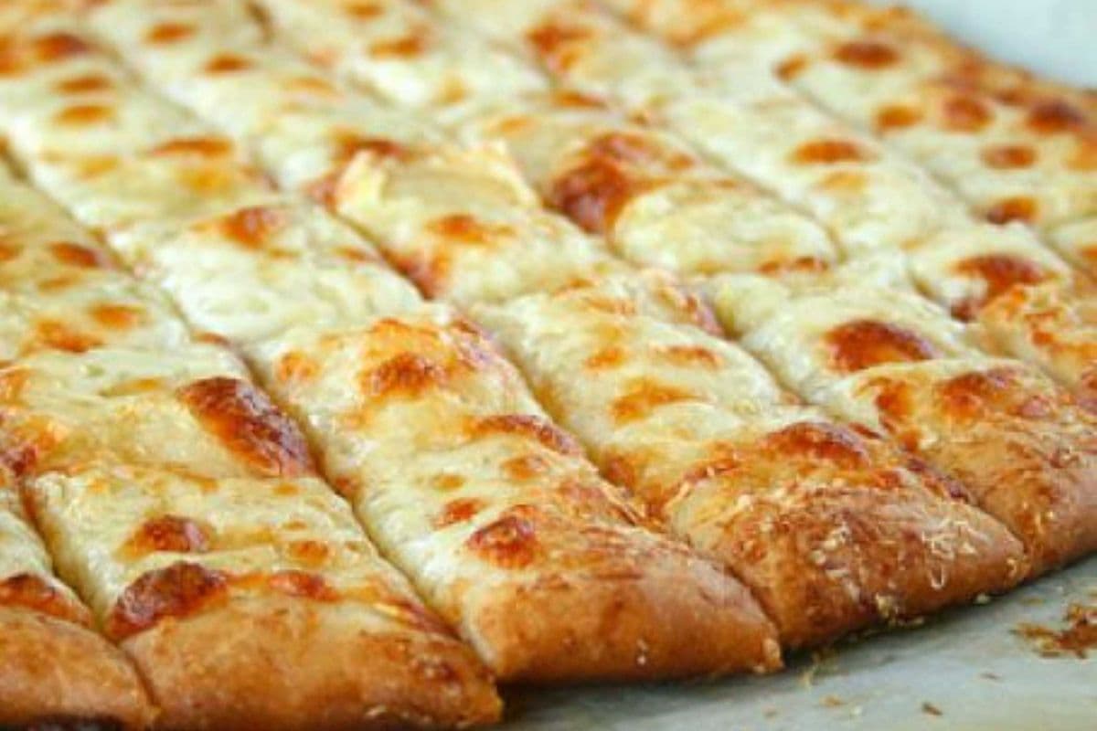 Medium Garlic Cheese Fingers
