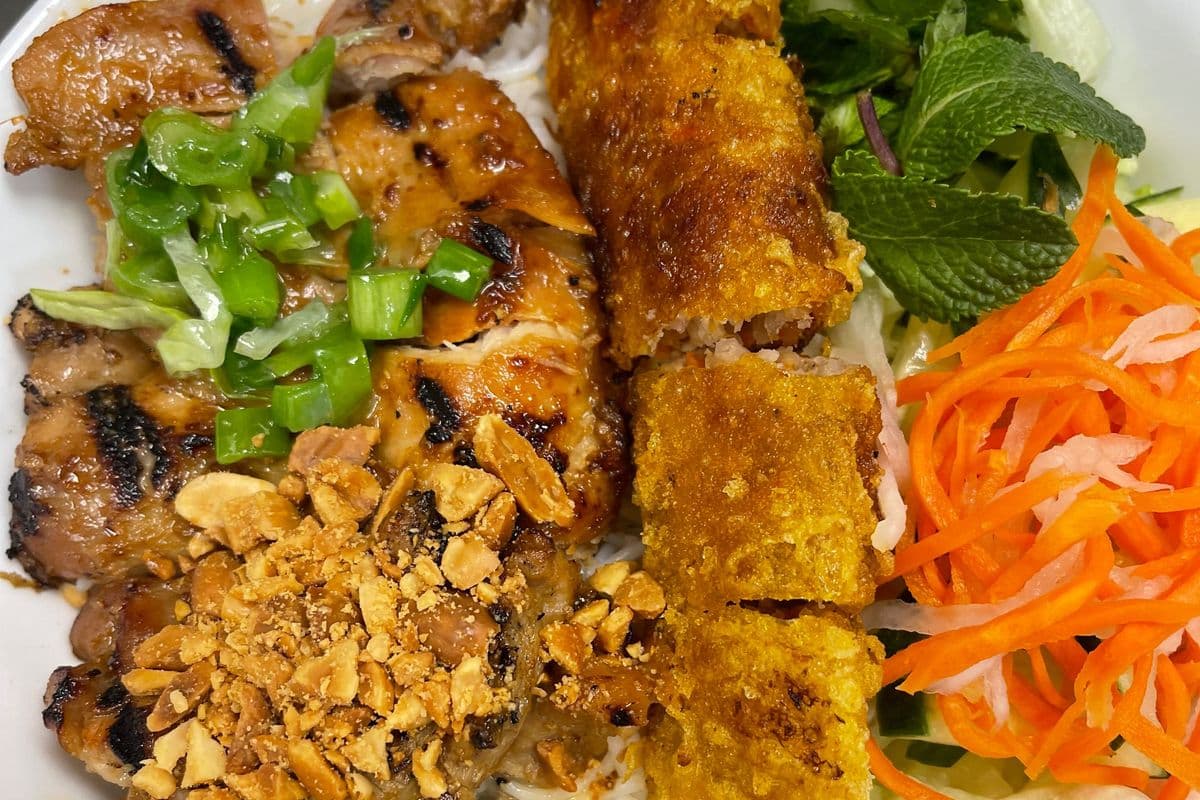 505. Grilled Chicken and Spring Roll Vermicelli
