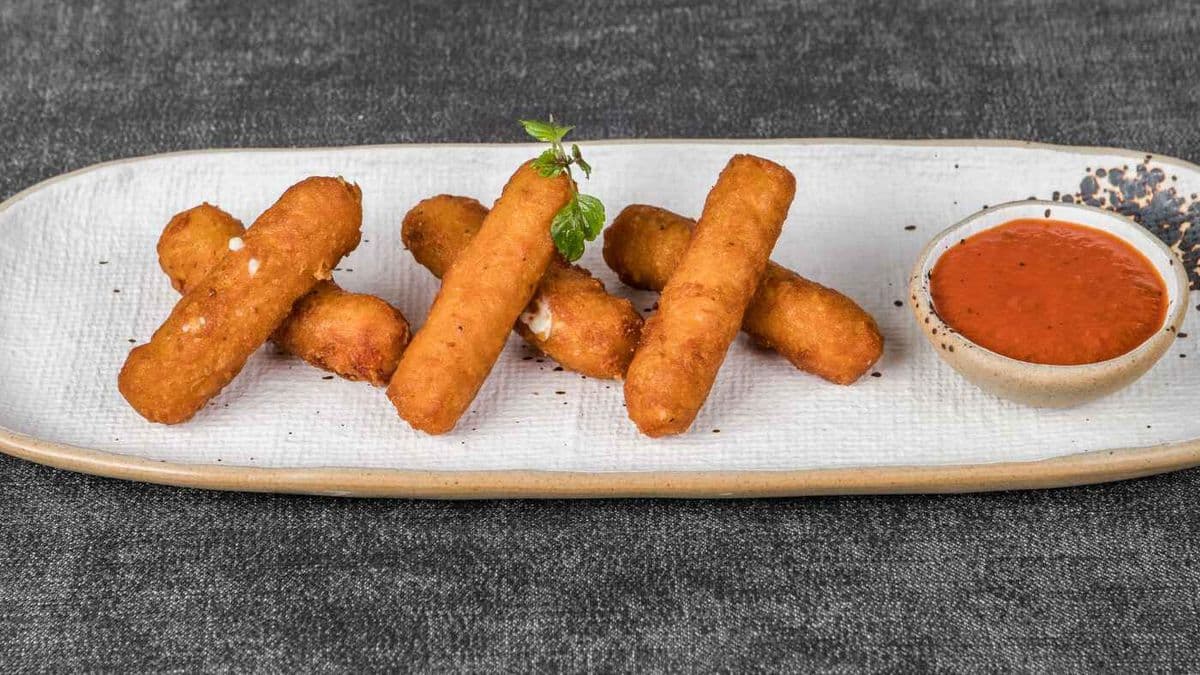Mozzarella Sticks